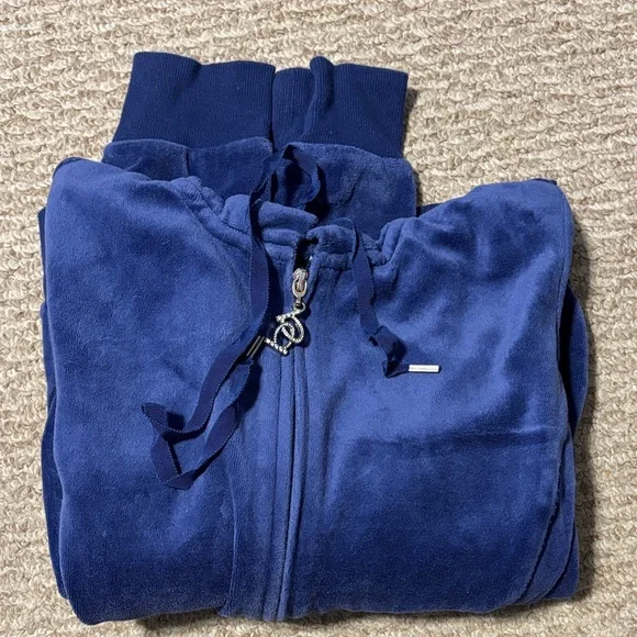 Bebe Velour tracksuit - Picture 4 of 6